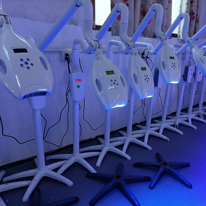 Thiết bị làm trắng răng Tricolor Hệ thống tẩy trắng bằng đèn LED 490mm 1