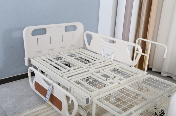 Chế độ điều chỉnh màu trắng giường điều dưỡng đa chức năng điện cho bệnh viện 2090 * 1020mm