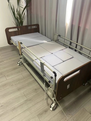 Nhà điện người già giường điều dưỡng với bánh xe có thể khóa