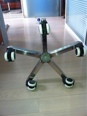 Phụ kiện thép không gỉ IV cực