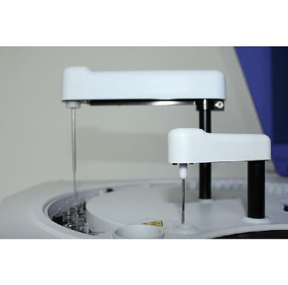 Máy phân tích hóa sinh hoàn toàn tự động Thiết bị y tế phòng thí nghiệm 6mm 400ul