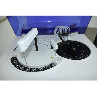 Máy phân tích hóa sinh hoàn toàn tự động Thiết bị y tế phòng thí nghiệm 6mm 400ul