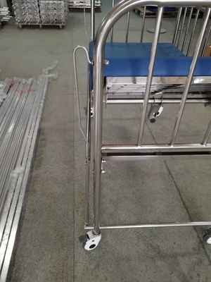 Vật liệu thép không gỉ Giường bệnh viện trẻ sơ sinh Y tế